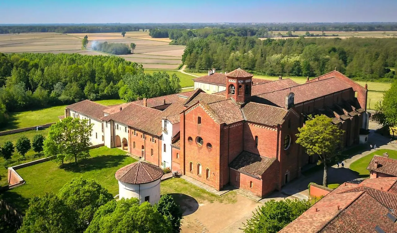 Borgo Zelata Aparthotel Bereguardo
