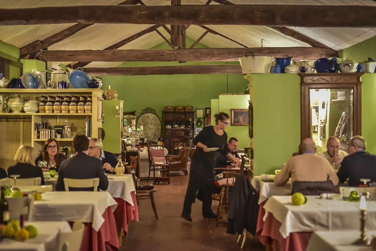 Borgo Zelata Aparthotel Bereguardo Italy